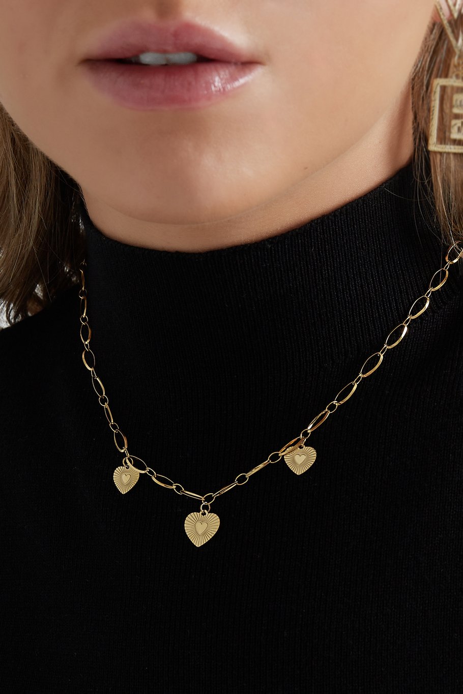 Halskette mit drei Herzen und Münzen – Goldfarbe - Goldfarbefarbe Bild2
